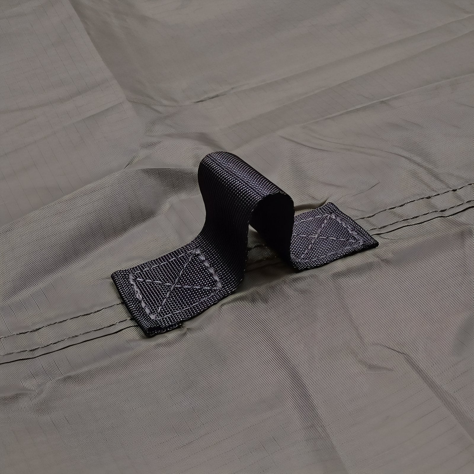 Bâche de Randonnée gros plan sangle - Vert Militaire - Vert - Noir - Beige