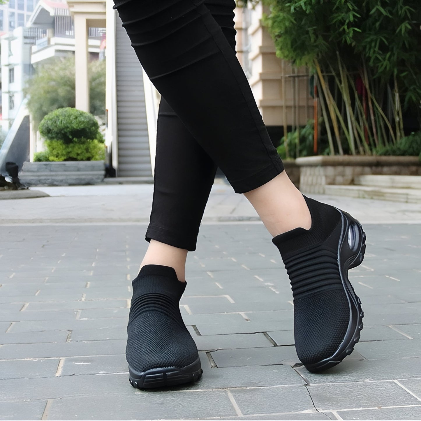 Basket de Marche Femme Sans Lacet portée au sol - Noir et Gris - Noir - Violet - Gris