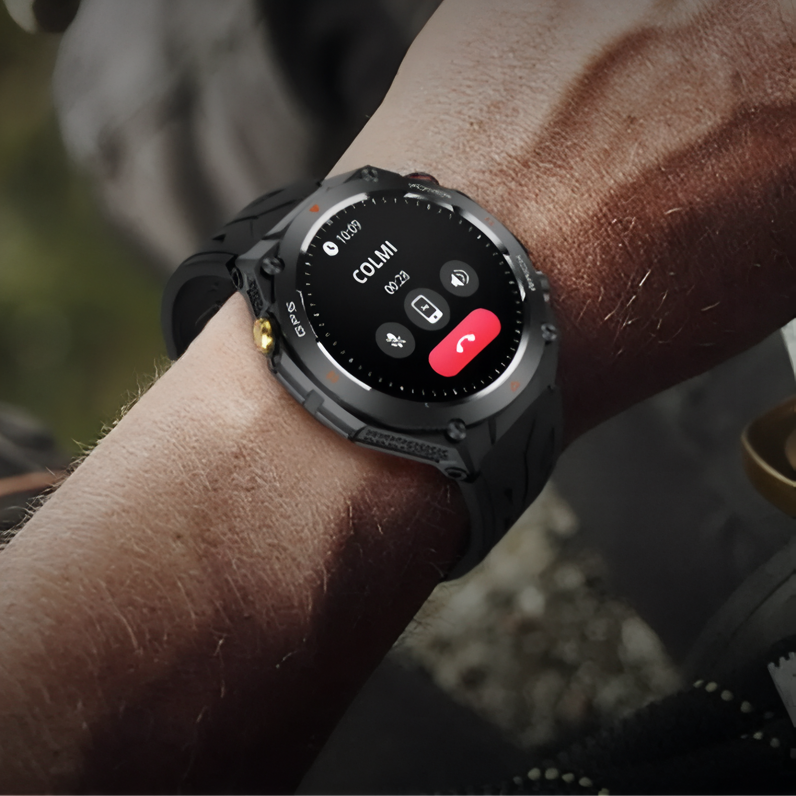 Montre GPS Pour Randonnée Pédestre portée au poignet - Noir - Camouflage