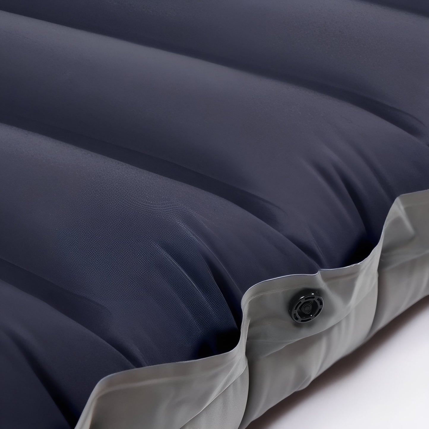 Matelas Camping Gonflable Confortable gros plan valve - Noir - Vert Foncé - Marron