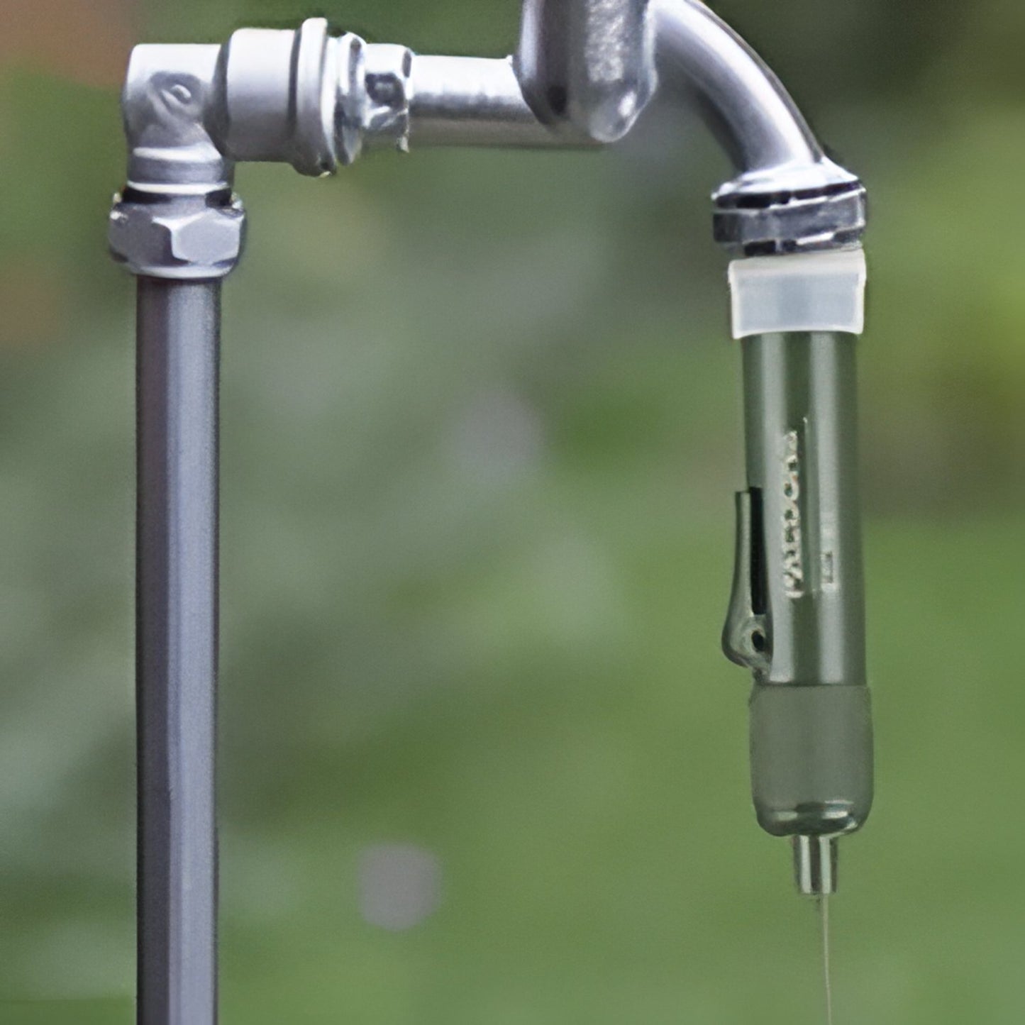Filtre À Eau Portable gros plan sur le produit - Vert Olive