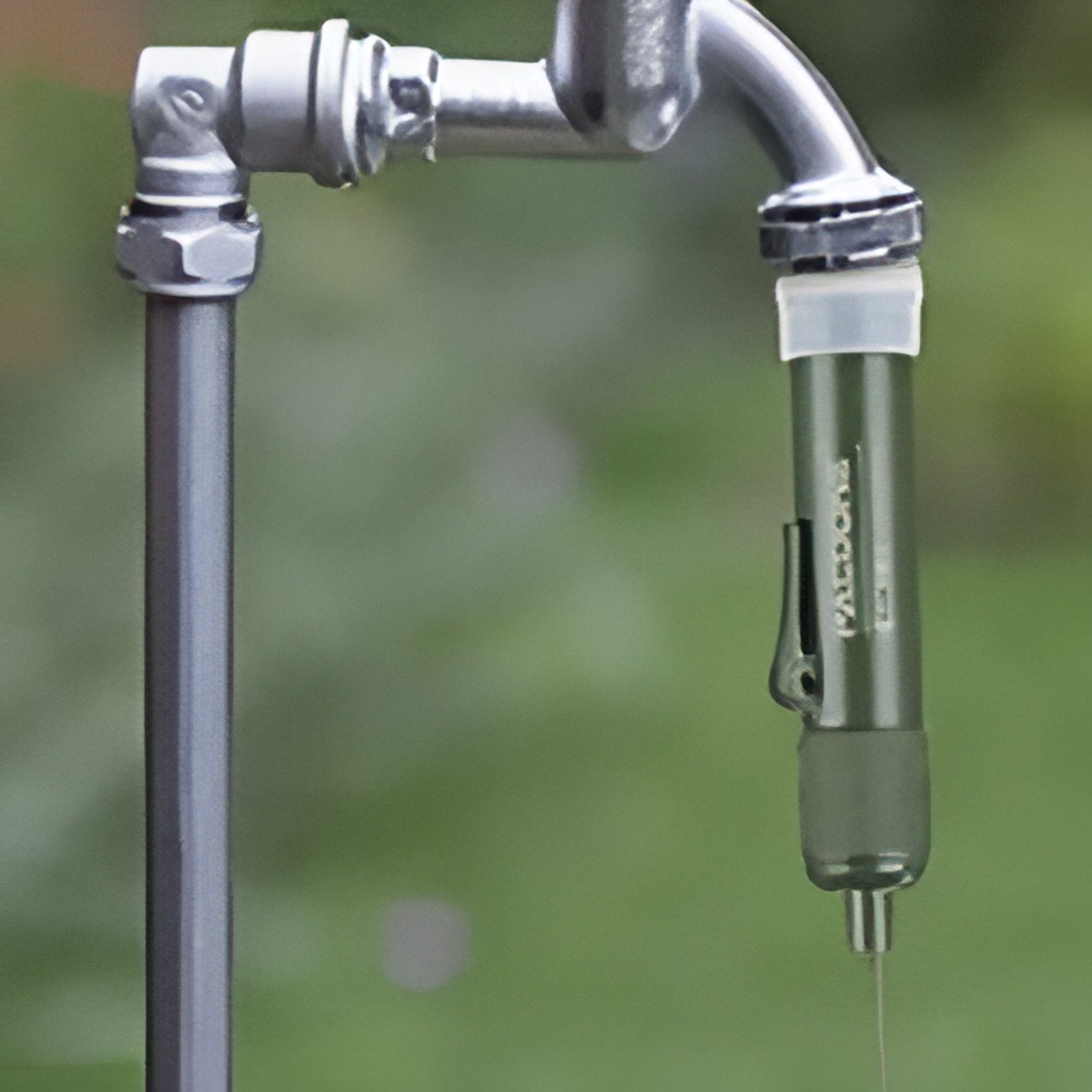 Filtre À Eau Portable gros plan sur le produit - Vert Olive