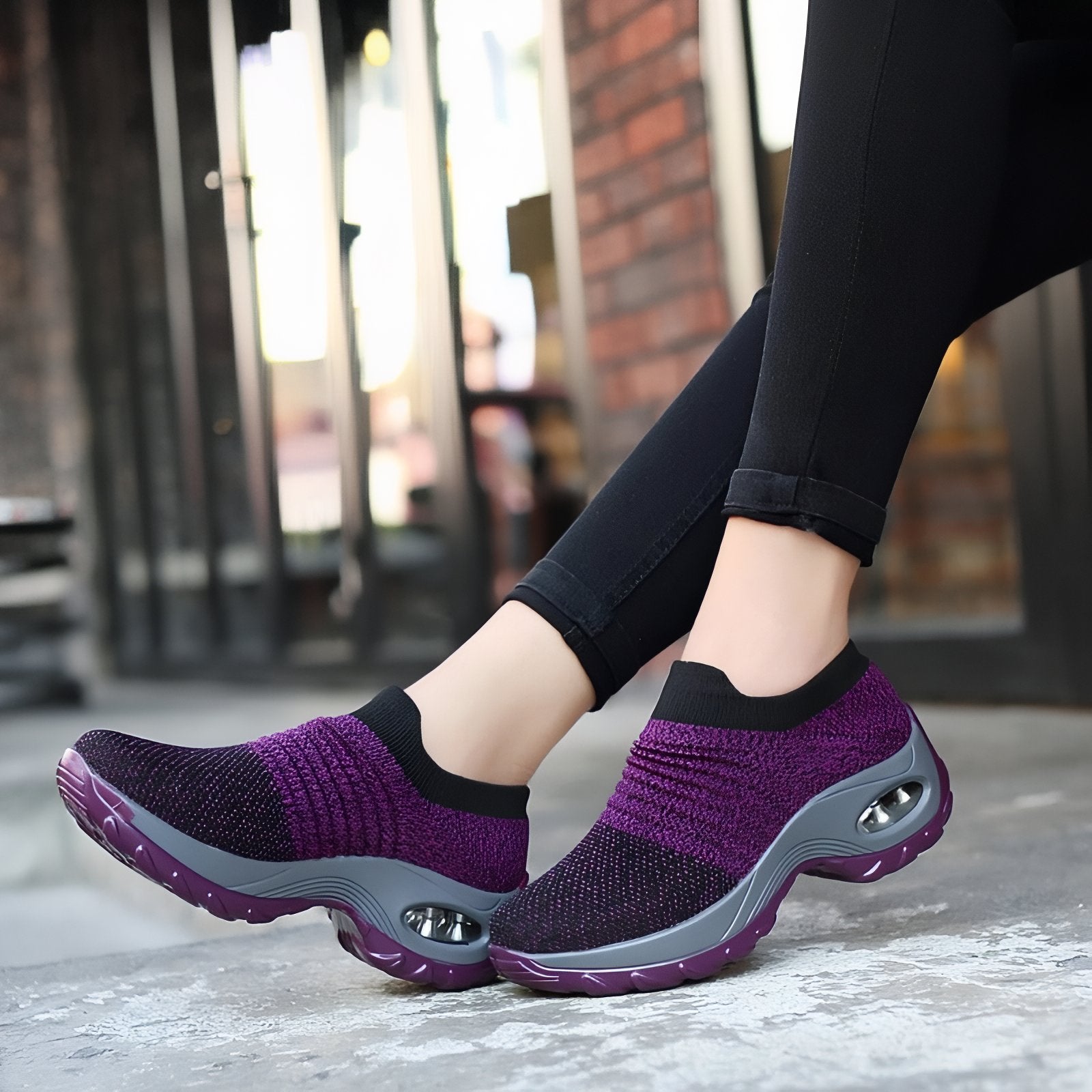 Basket de Marche Femme Sans Lacet portée au pied - Noir et Gris - Noir - Violet - Gris