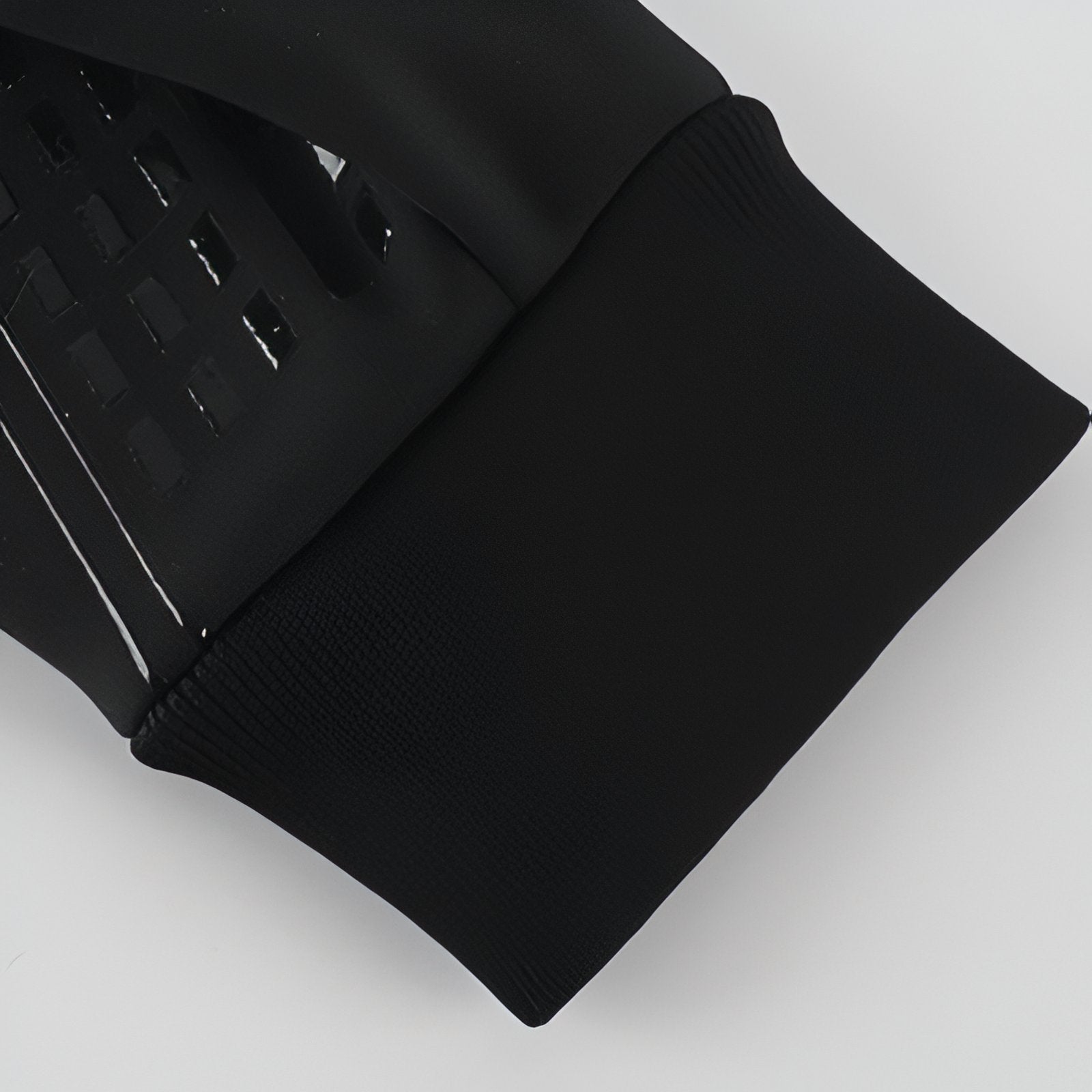 Gants Chauds Tactiles Randonnée gros plan détail matière - Noir et Gris - Noir - Noir Mat - Gris Foncé