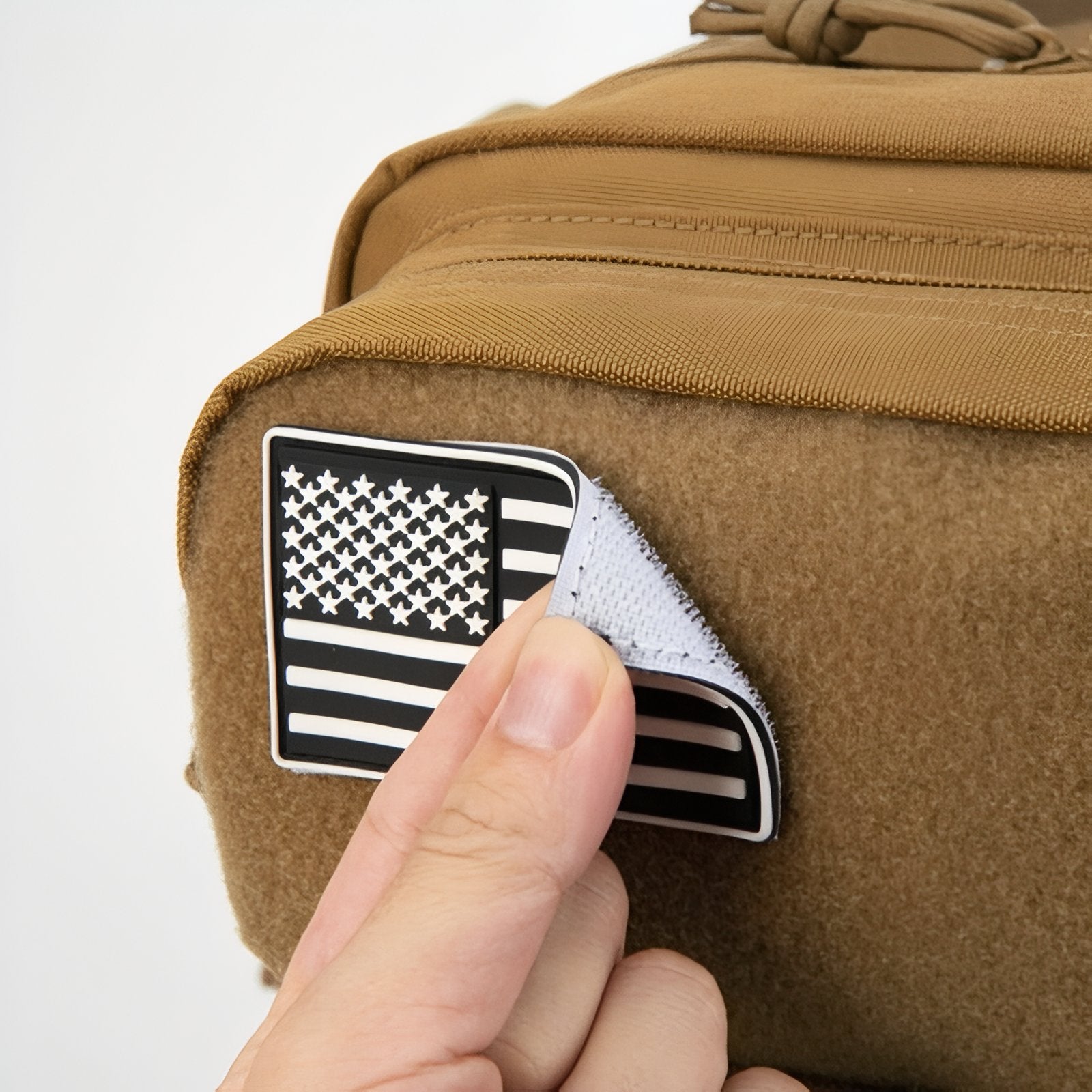 Sac à Dos Militaire Sable 25L détail patch amovible - Marron Foncé
