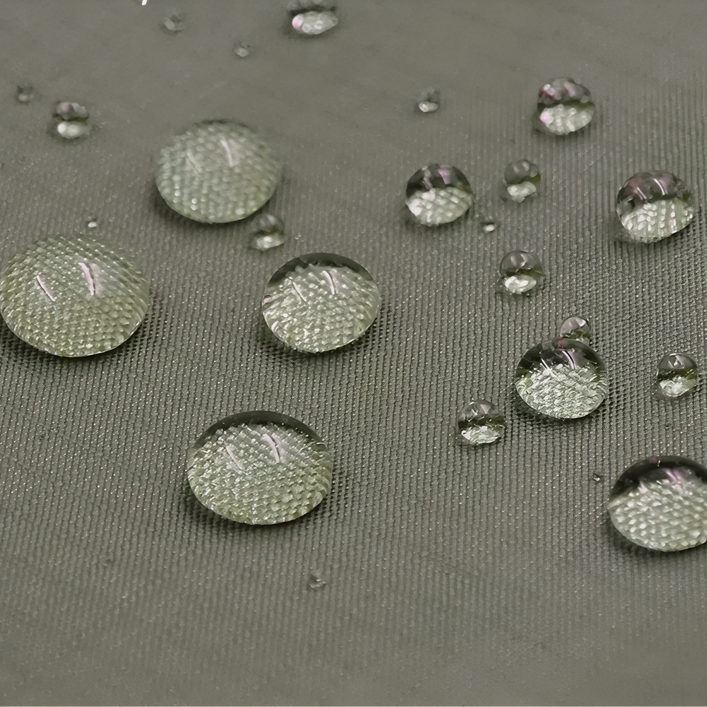 Bâche de Randonnée gros plan gouttes d'eau - Vert Militaire - Vert - Noir - Beige
