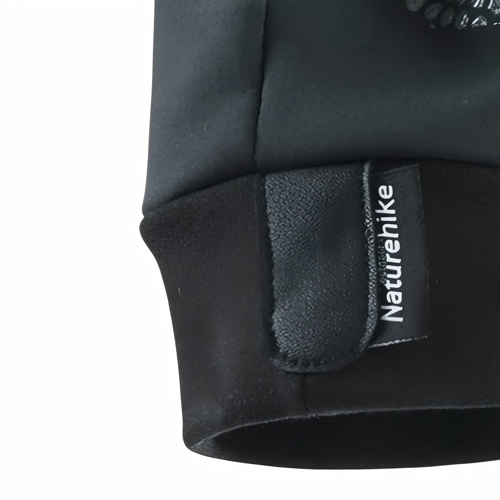 Gants Randonnée Imperméable gros plan sur le poignet - Noir - Bleu - Anthracite