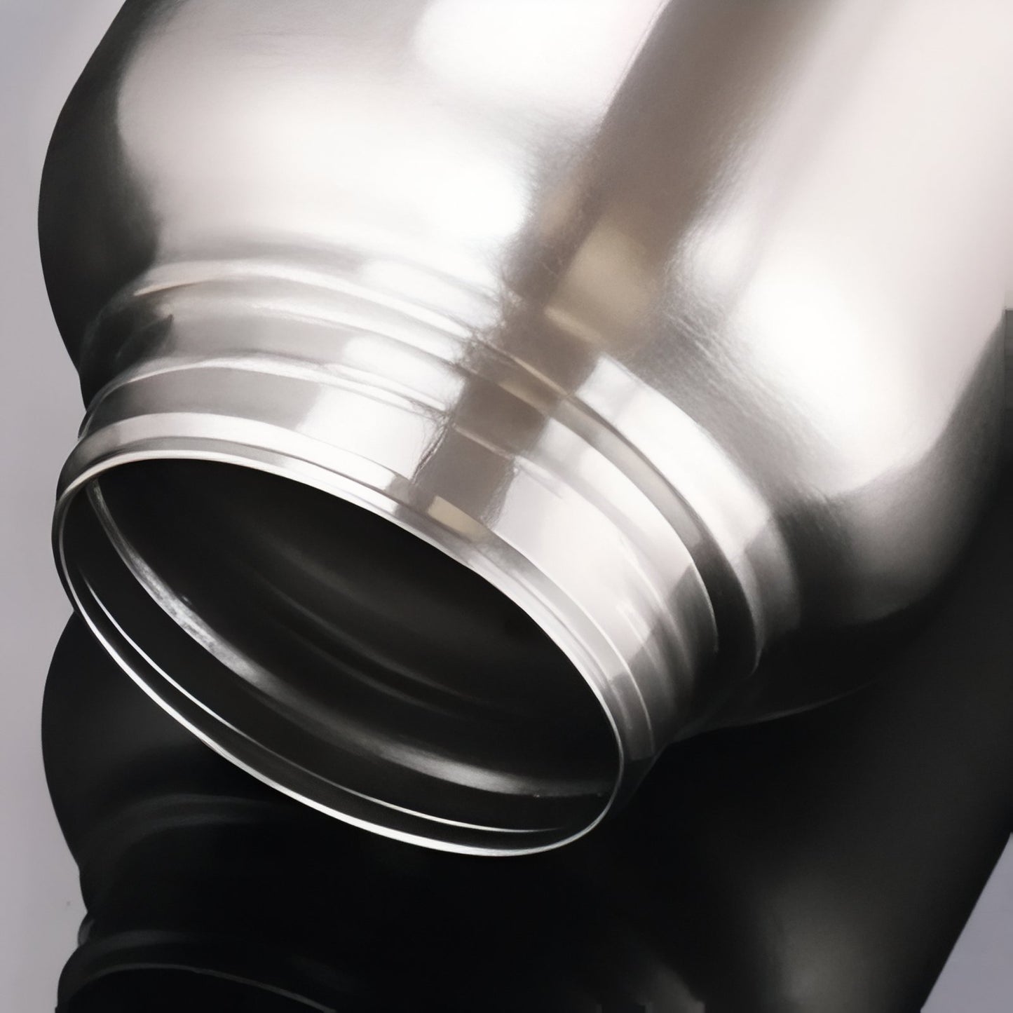 Gourde Inox Avec Tasse Intégrée gros plan partie supérieure - Gourde Seule - Gourde et Tasse 1 - Gourde et Tasse 2