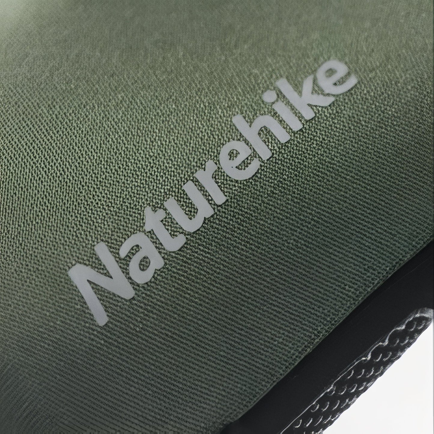 Gant Randonnée Hiver gros plan texture tissu - Vert - Gris - Noir