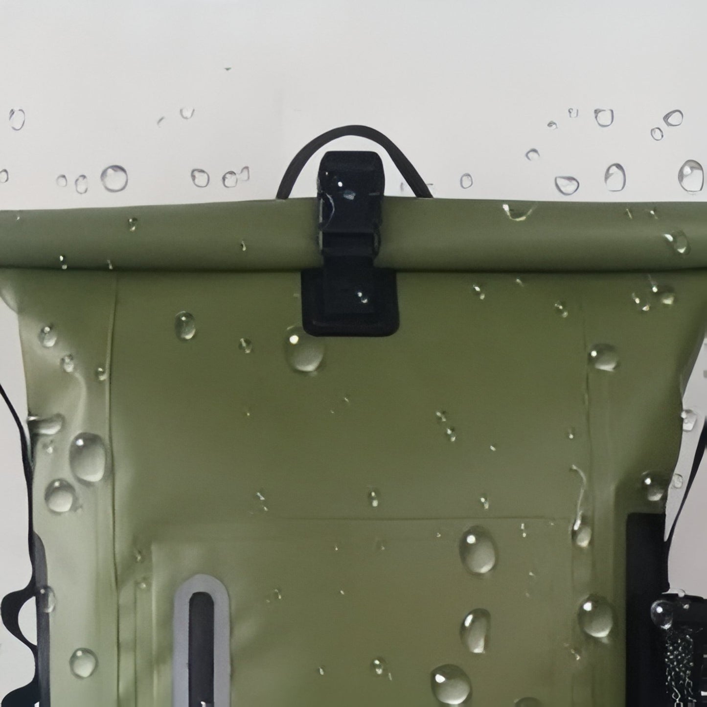 Sac à Dos Étanche Randonnée 30L gros plan fermeture zippée - Jaune - Noir - Vert Olive