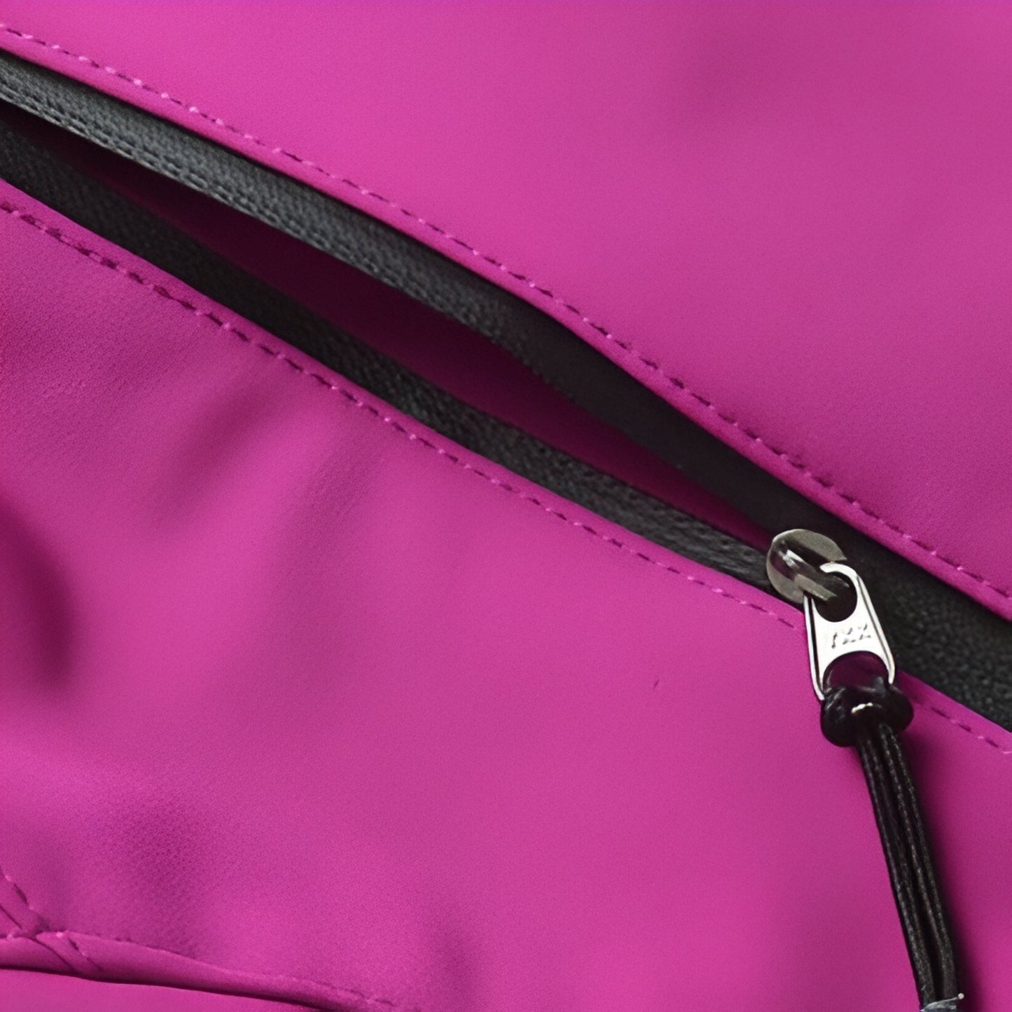 Pantalon Randonnée Femme Imperméable gros plan fermeture zippée - Noir - Gris Anthracite - Vert Olive - Violet - Fuchsia