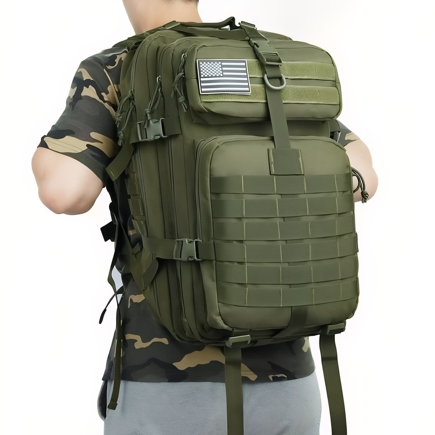 Sac à Dos Militaire Imperméable 30L/50L portée sur le dos - Noir Camouflage (50L) - Noir Camouflage (30L) - Vert Olive (50L) - Vert Olive (30L) - Bleu Marine (50L) - Rose (50L) - Beige (50L) - Beige (30L) - Vert Camouflage (50L) - Vert Camouflage (30L) - Noir (50L) - Noir (30L) - Gris Camouflage (50L) - Gris Camouflage (30L) - Turquoise (50L) - Rouge (50L) - Blanc (50L)