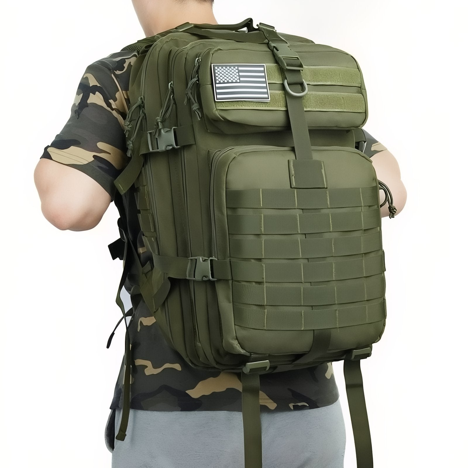 Sac à Dos Militaire Imperméable 30L/50L portée sur le dos - Noir Camouflage (50L) - Noir Camouflage (30L) - Vert Olive (50L) - Vert Olive (30L) - Bleu Marine (50L) - Rose (50L) - Beige (50L) - Beige (30L) - Vert Camouflage (50L) - Vert Camouflage (30L) - Noir (50L) - Noir (30L) - Gris Camouflage (50L) - Gris Camouflage (30L) - Turquoise (50L) - Rouge (50L) - Blanc (50L)