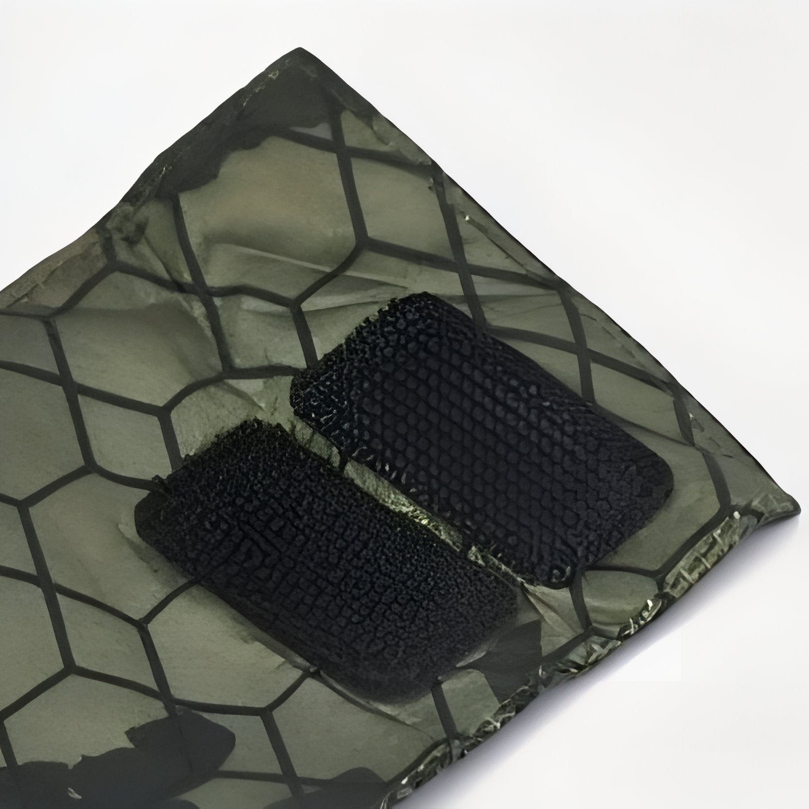 Sac De Couchage Camouflage Ultra Léger gros plan texture - 190x75cm - 480g - 205x85cm - 560g