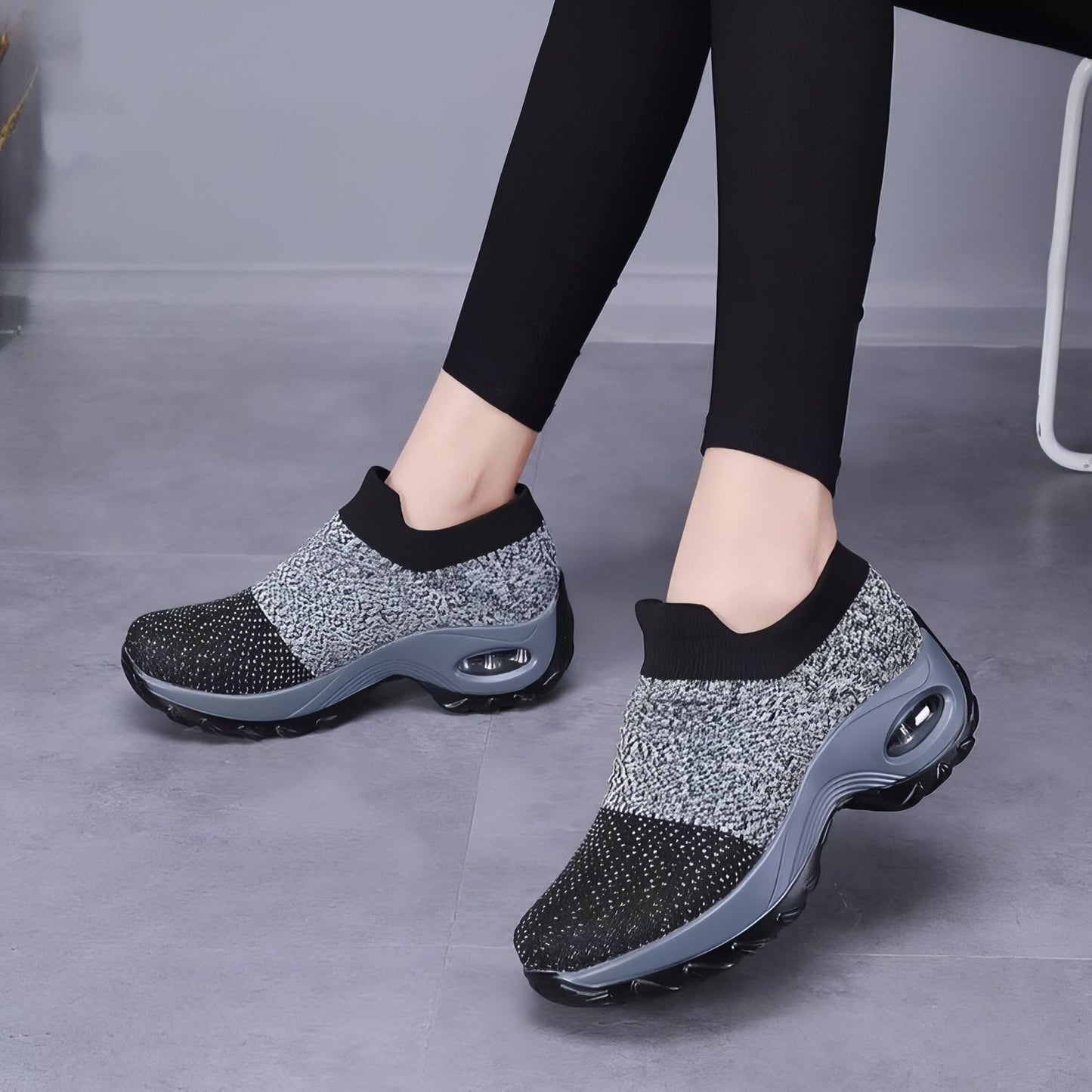 Basket de Marche Femme Sans Lacet portée au sol - Noir et Gris - Noir - Violet - Gris