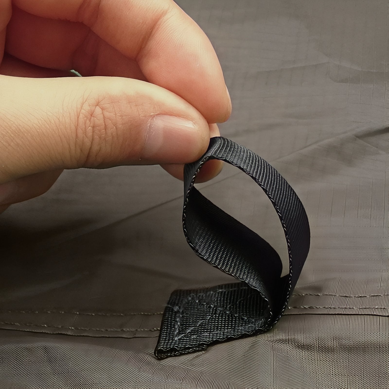 Bâche de Randonnée gros plan sangle - Vert Militaire - Vert - Noir - Beige