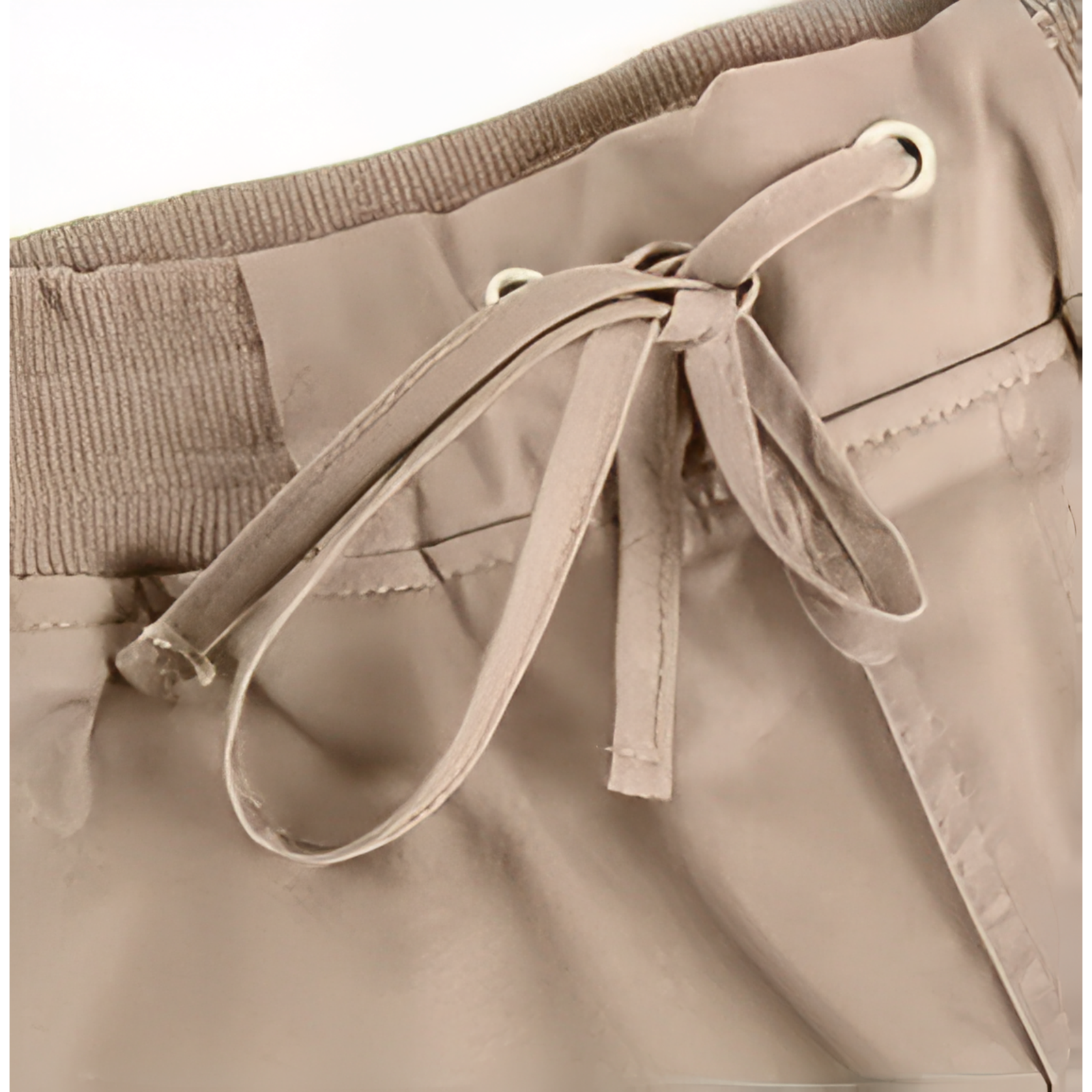 Bermuda Femme Randonnée Queen gros plan cordon de serrage - Beige - Noir - Gris Clair - Terracotta - Vert Armée - Vert Clair - Bleu Marine