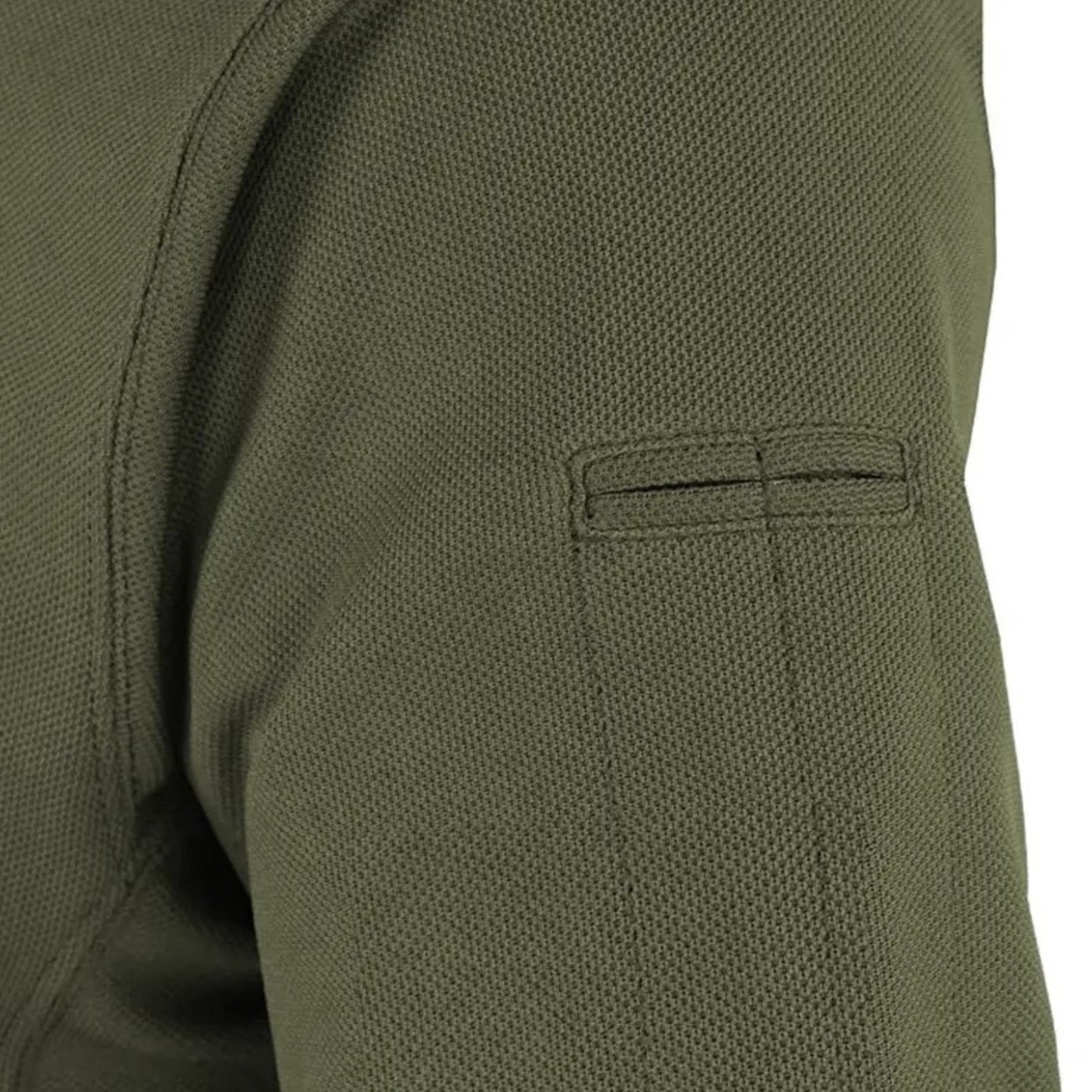 Tee-Shirt Randonnée Anti-Transpirant Homme gros plan détail manche - Vert - Rose Poudré - Bleu Cobalt - Blanc - Noir Profond - Turquoise - Bleu Ciel - Bleu Clair - Gris Charbon - Bleu Marine