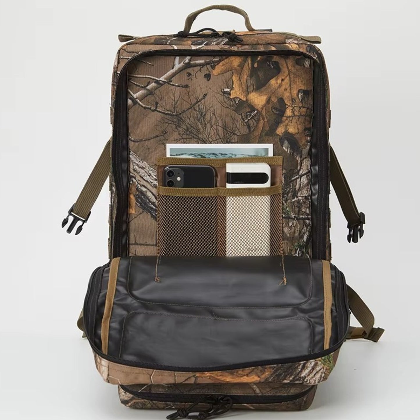 Sac à Dos Camouflage 45L compartiment ouvert - Noir et Gris - Gris et Beige - Vert Olive et Beige - Noir - Marron et Vert Forêt - Marron Beige