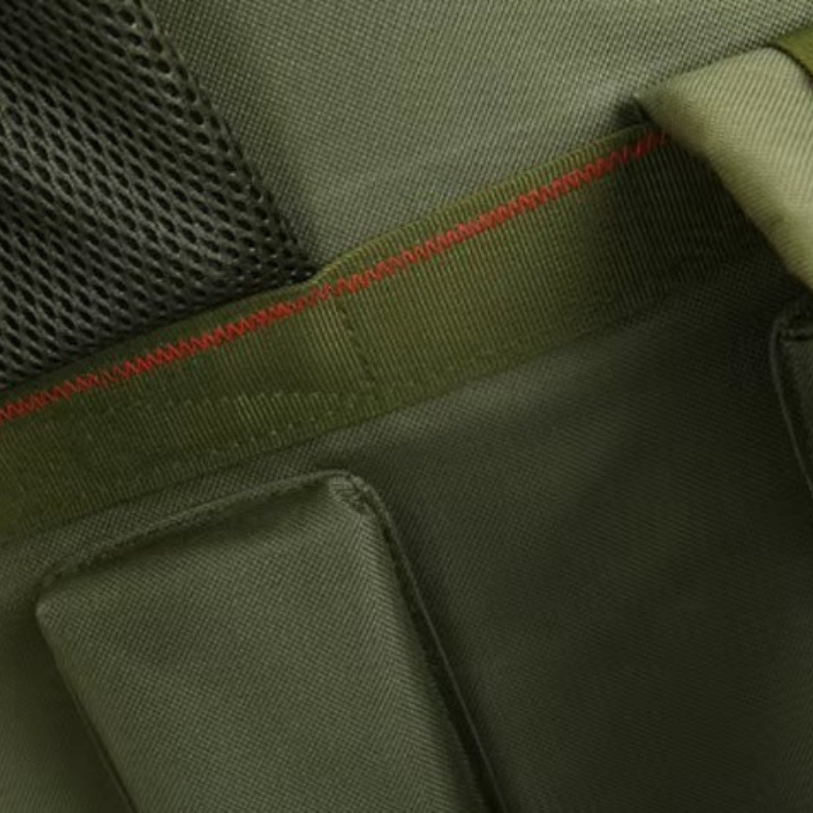 Sac à Dos Voyage Homme XXL gros plan matière - Vert - Noir