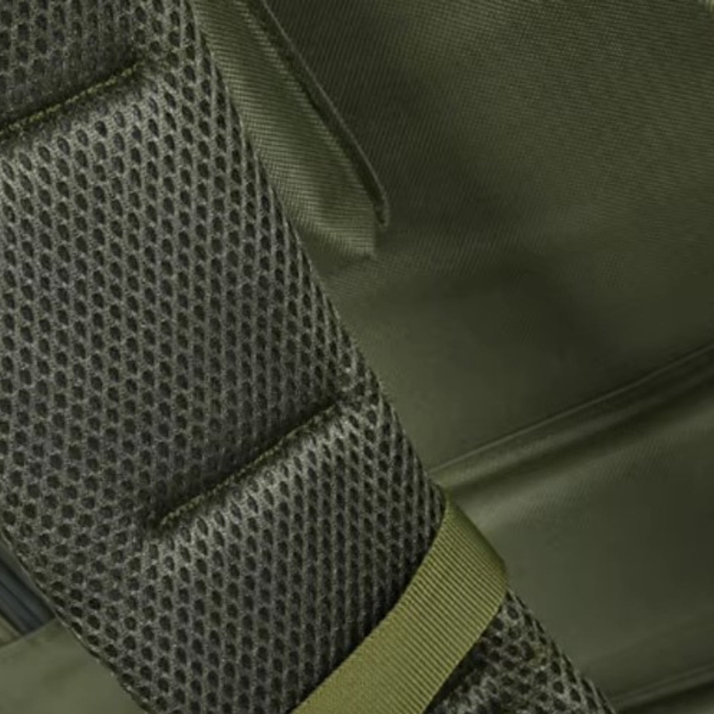 Sac à Dos Voyage Homme XXL gros plan sangle rembourrée - Vert - Noir