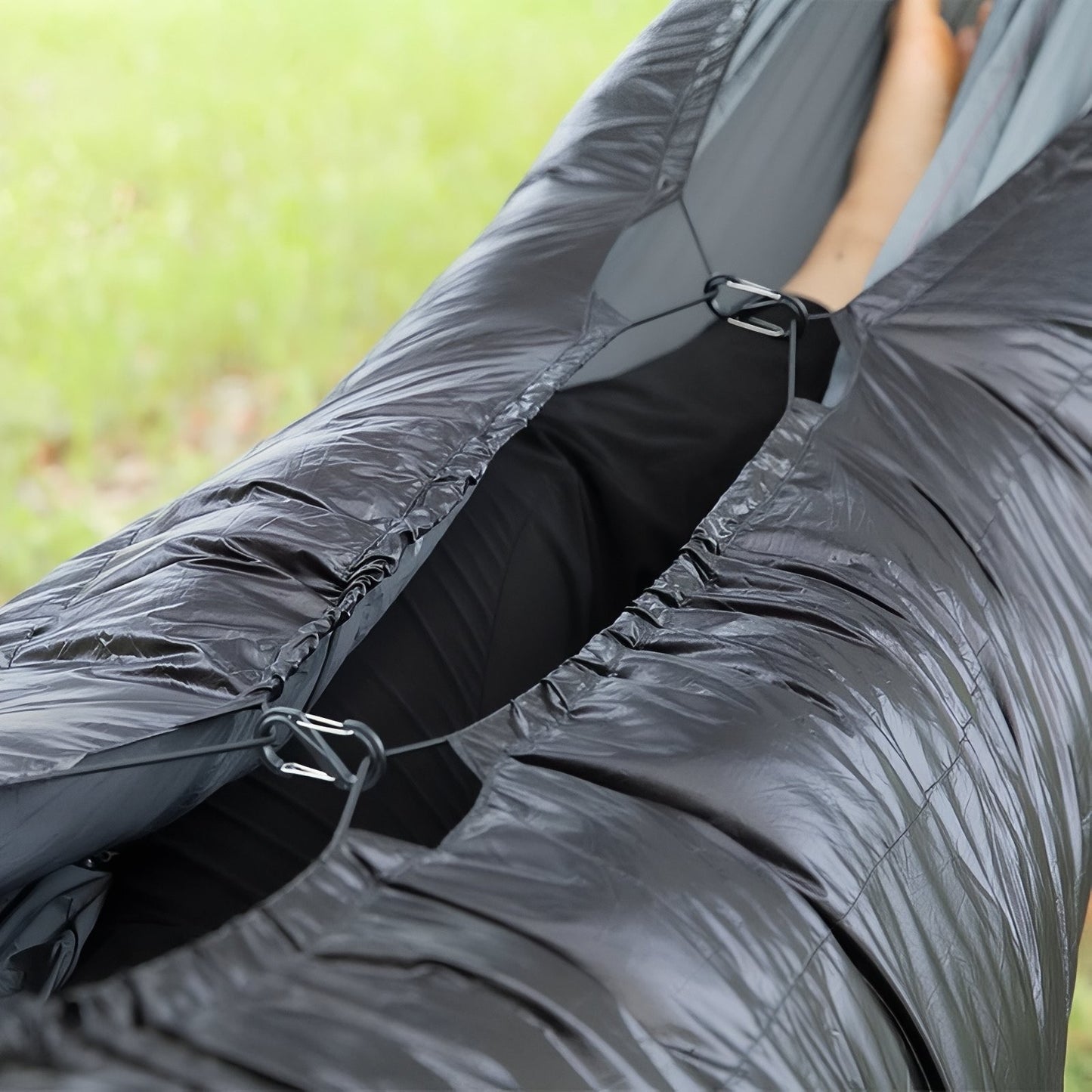 Sac De Couchage Hamac gros plan fermeture zippée - Vert Émeraude - Noir et Gris