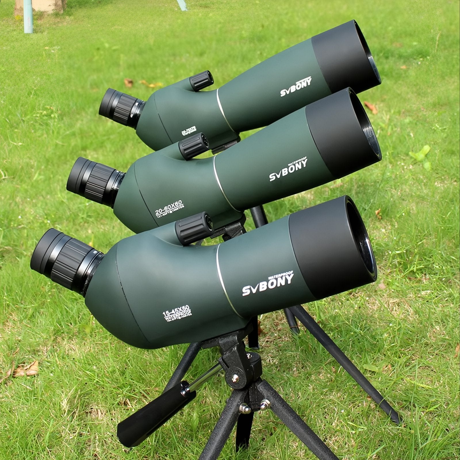 Longue Vue Randonnée trois modèles alignés - Noir 25-75x70 - Noir 25-75x70 avec Adaptateur - Vert 20-60X80 - Vert 20-60X80 avec Adaptateur - Vert 20-60X60 - Vert 20-60X60 avec Adaptateur - Vert 25-75x70 - Vert 25-75x70 avec Adaptateur - Vert 15-45X50