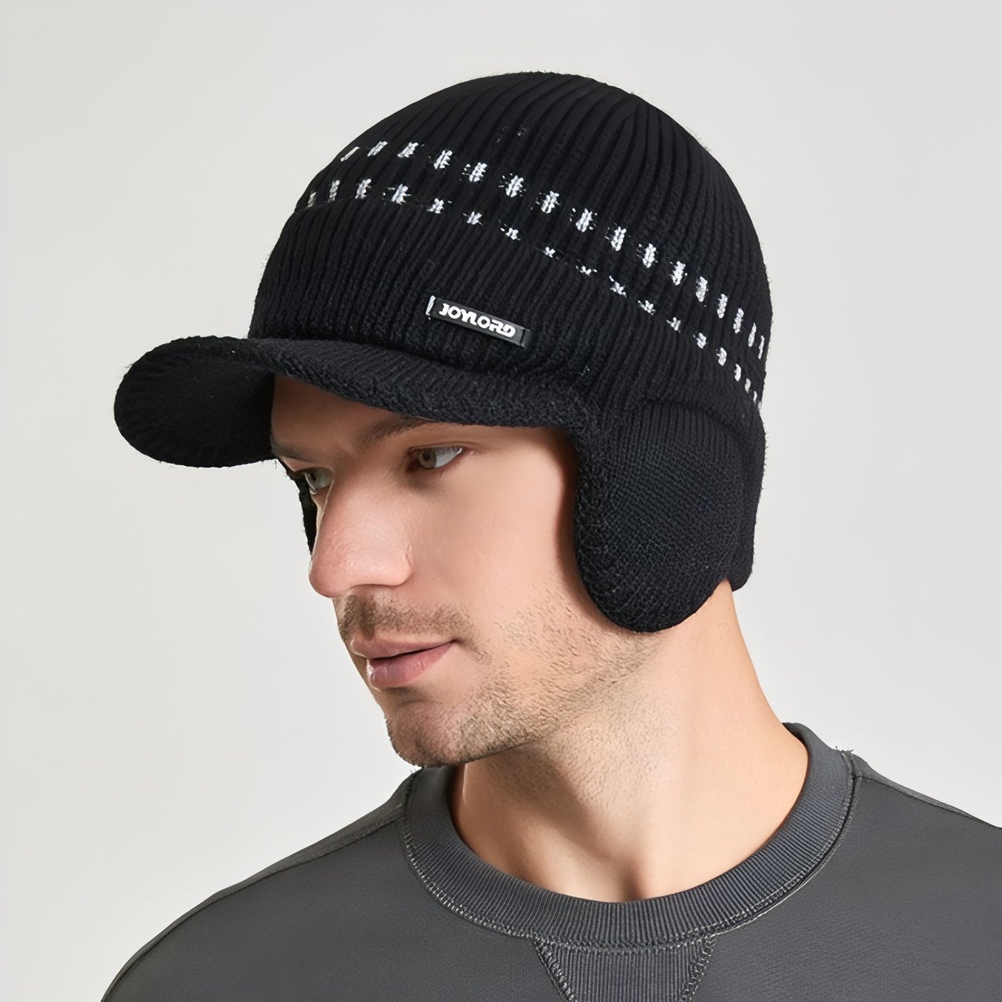 Bonnet Casquette Homme portée sur la tête - Gris Clair - Noir - Marron Clair - Beige - Gris Foncé - Bleu Marine