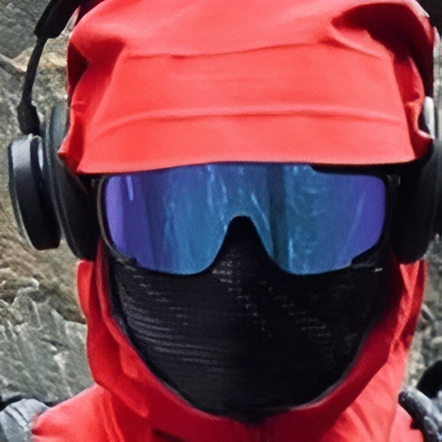 Lunette De Soleil de Randonnée portée sur le visage - Bleu Foncé - Vert Émeraude - Bleu Clair - Orange - Noir et Gris - Marron et Noir - Rose Pâle - Noir Mat