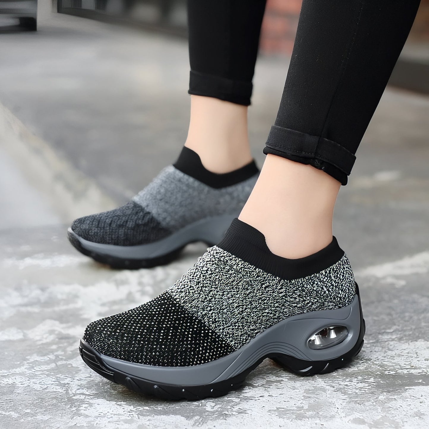 Basket de Marche Femme Sans Lacet portée au sol - Noir et Gris - Noir - Violet - Gris