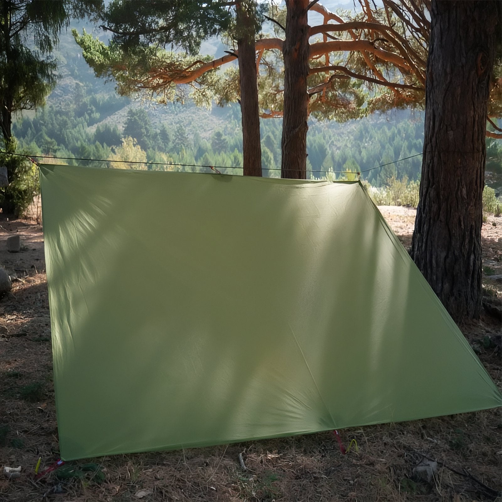 Tarp Randonnée Ultra Léger mise en situation - Gris Clair - Vert Olive - Marron Olive
