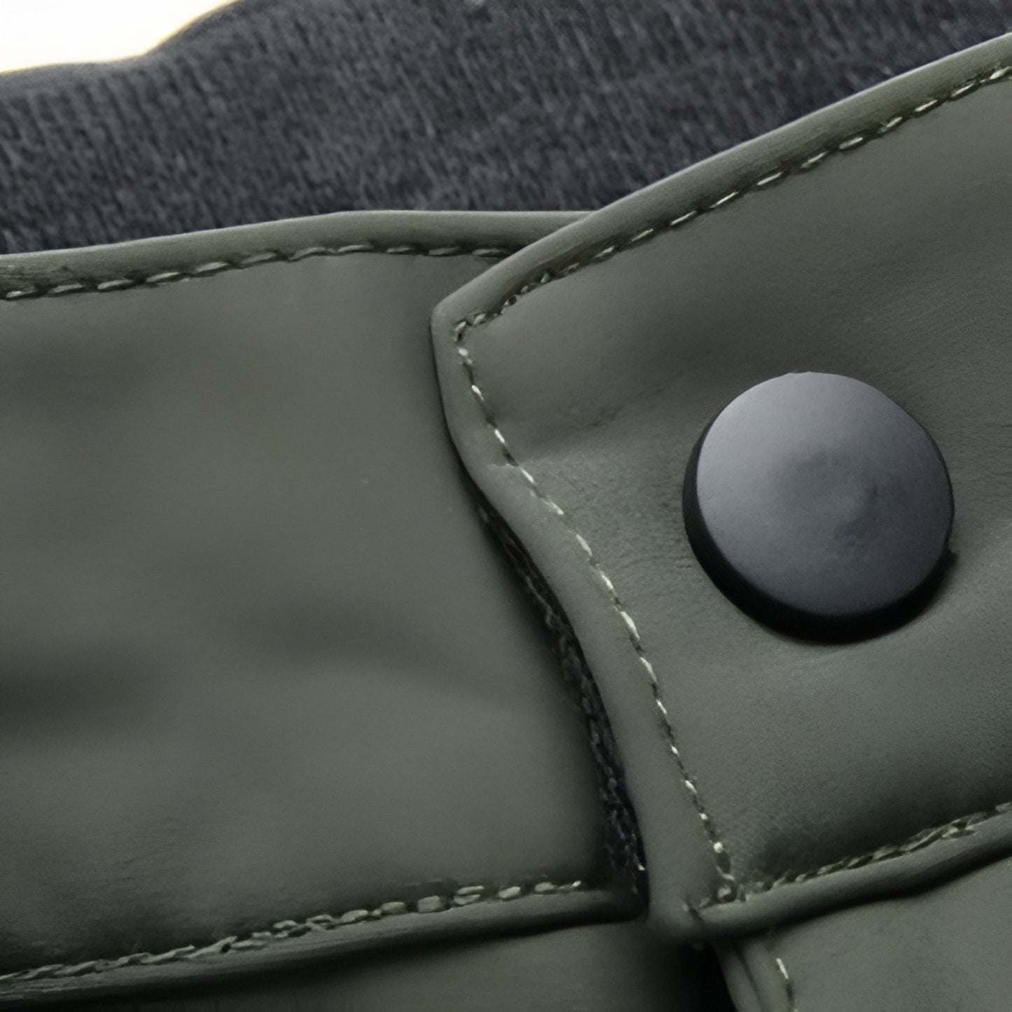 Pantalon Randonnée Femme Imperméable gros plan bouton pression - Noir - Gris Anthracite - Vert Olive - Violet - Fuchsia