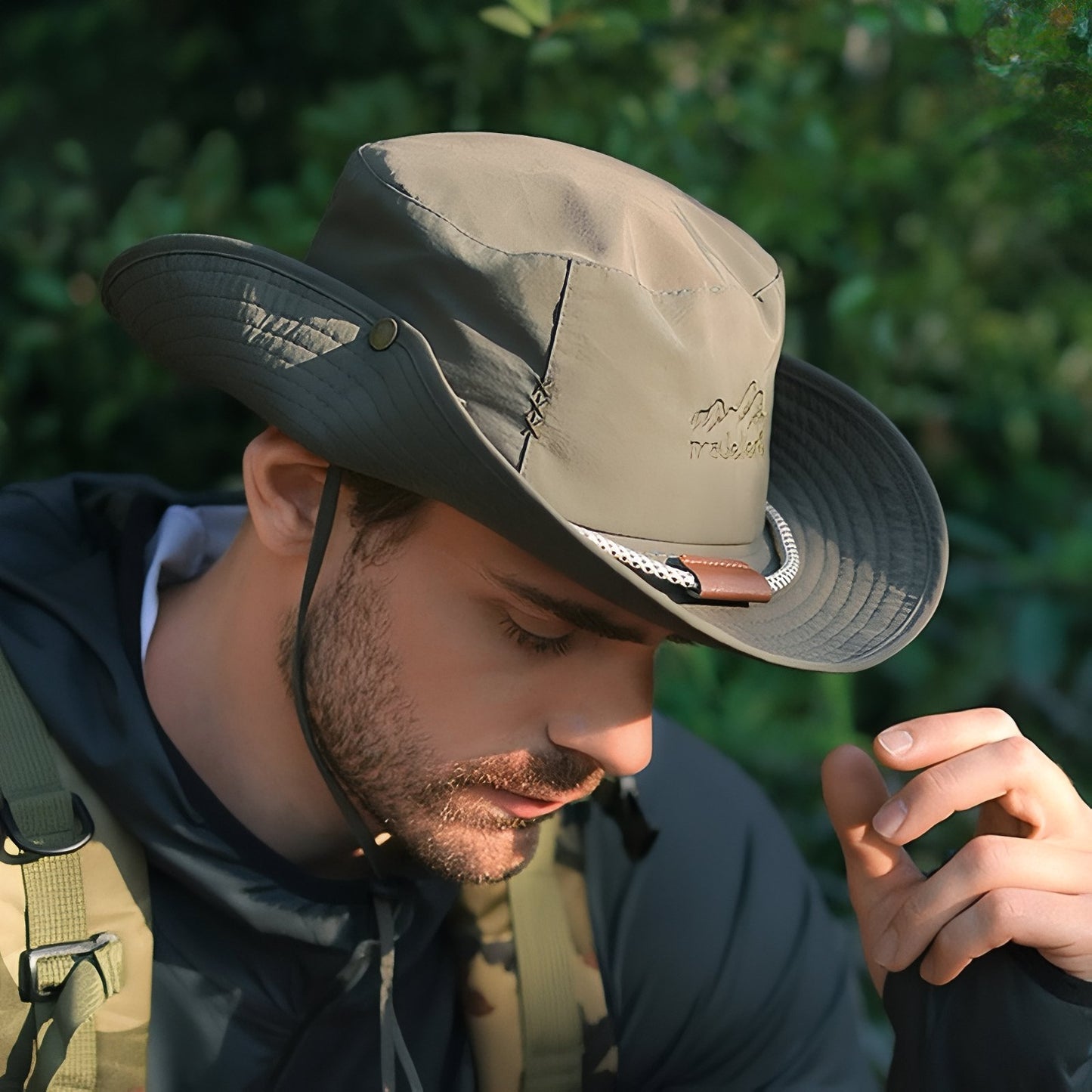 Chapeau De Pluie Randonnée portée sur la tête - Marron Foncé - Gris Clair - Vert Olive - Beige Clair - Noir Mat