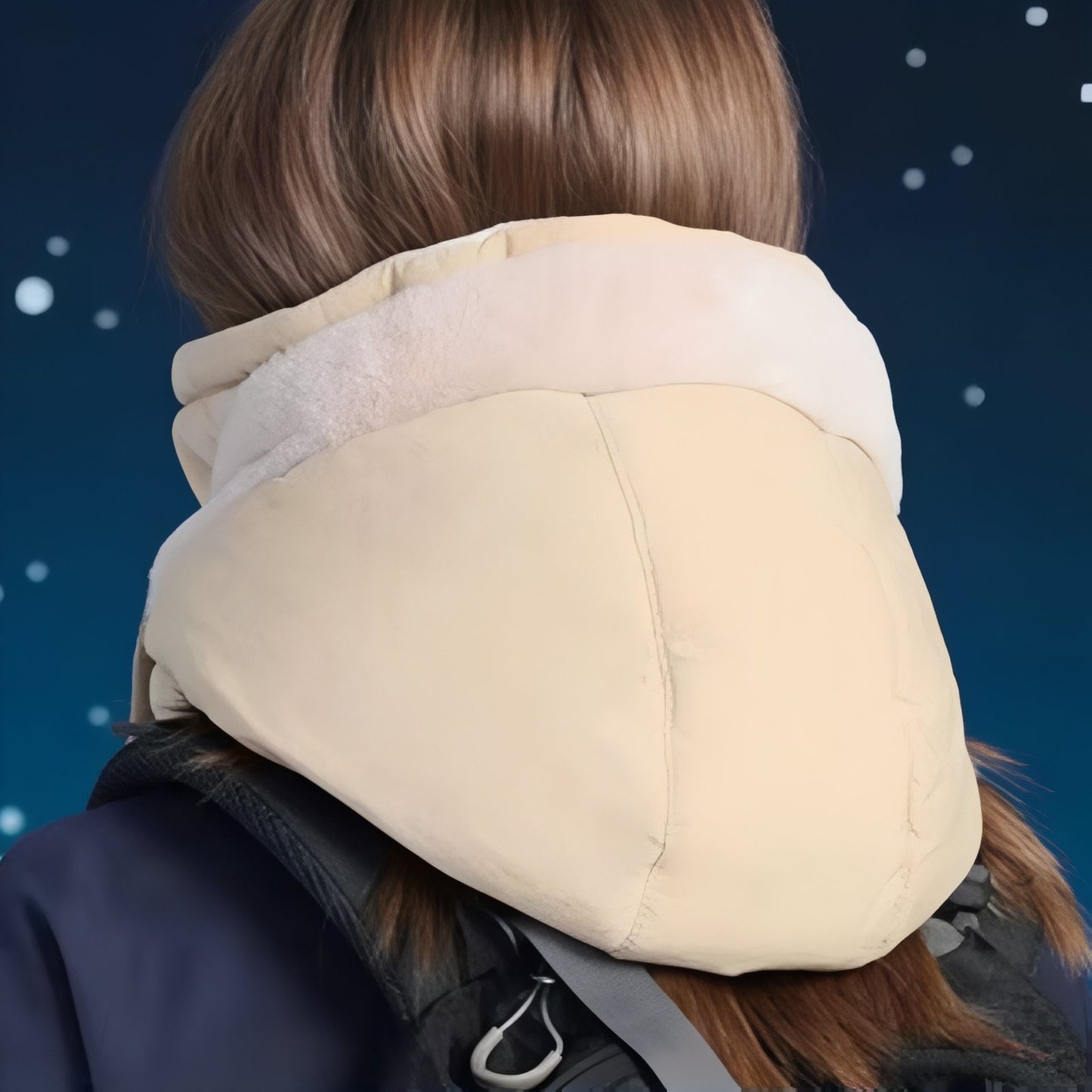 Cagoule Chaude Bataclava portée sur la tête - Gris Clair - Beige - Noir Ébène - Bleu Marine - Marron - Gris Foncé - Rose Pâle - Blanc