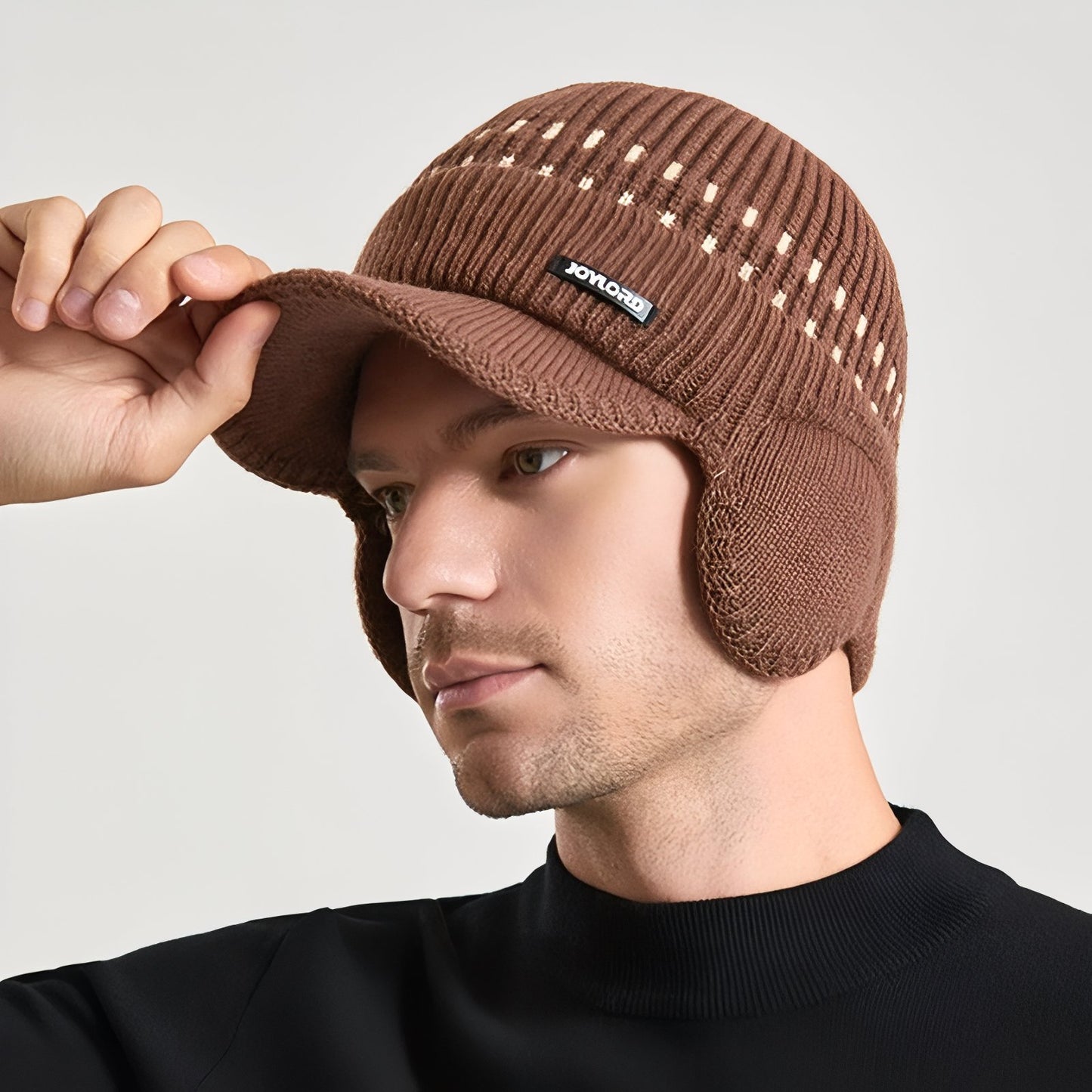 Bonnet Casquette Homme portée à la main - Gris Clair - Noir - Marron Clair - Beige - Gris Foncé - Bleu Marine