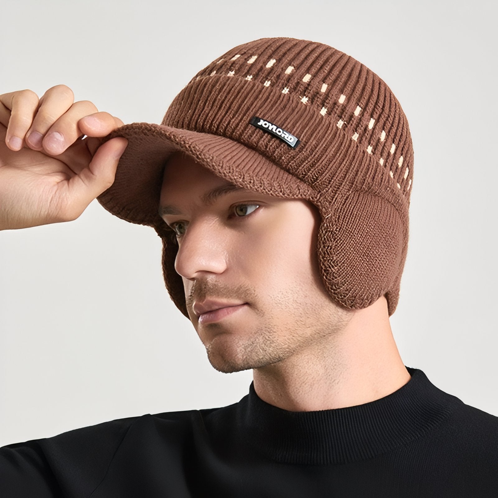 Bonnet Casquette Homme portée à la main - Gris Clair - Noir - Marron Clair - Beige - Gris Foncé - Bleu Marine