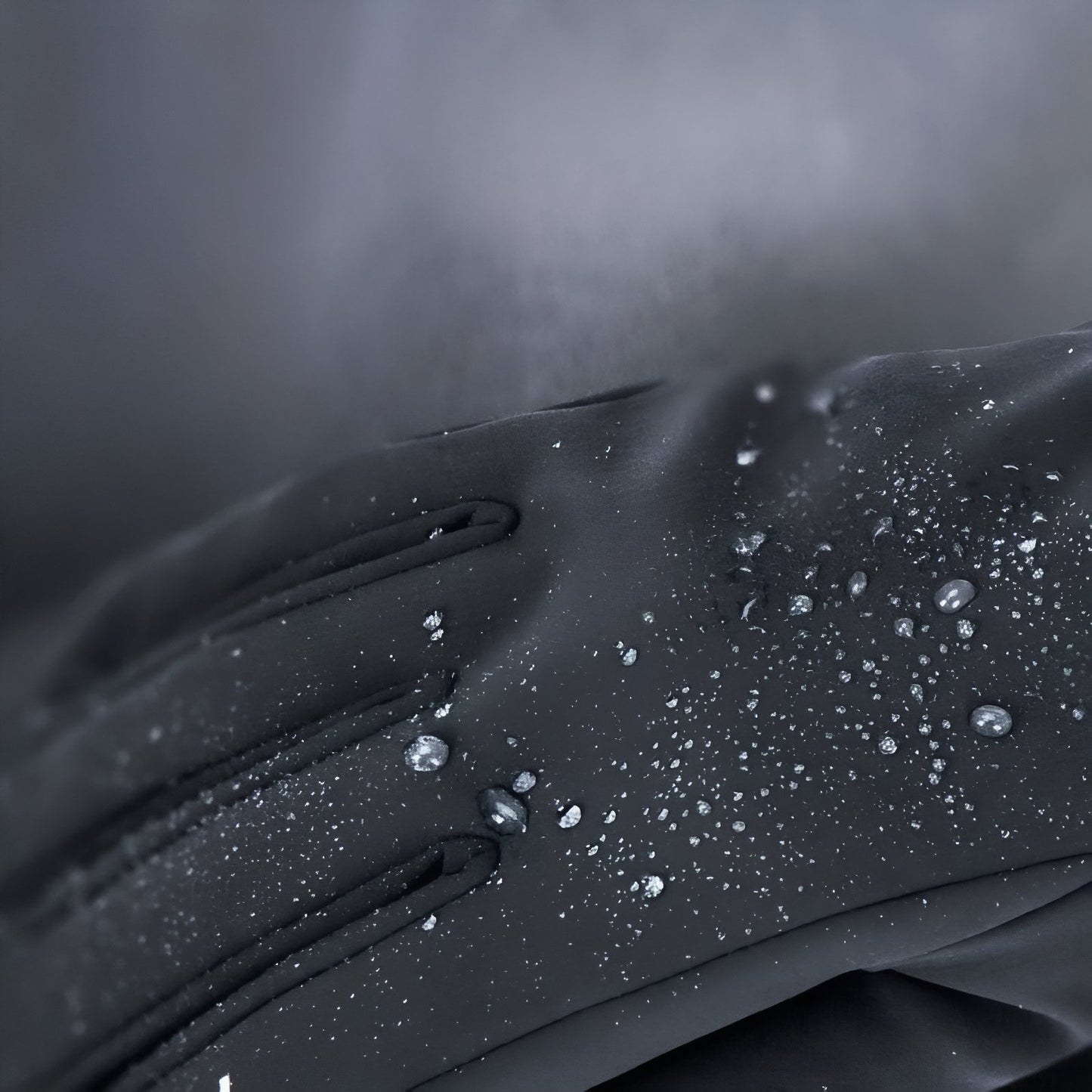 Gants Randonnée Imperméable gros plan gouttes d'eau - Noir - Bleu - Anthracite