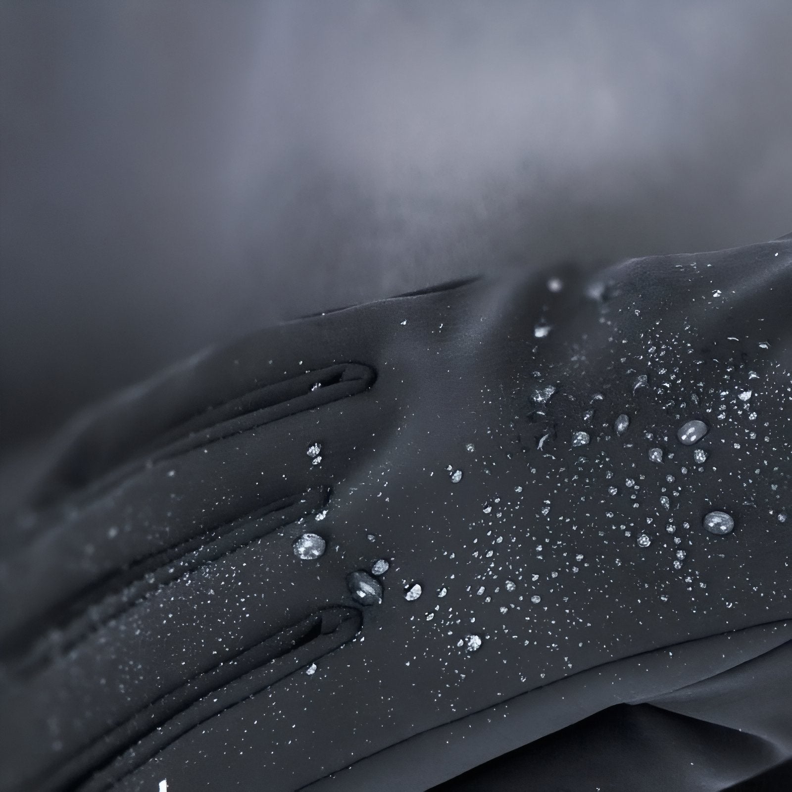 Gants Randonnée Imperméable gros plan gouttes d'eau - Noir - Bleu - Anthracite